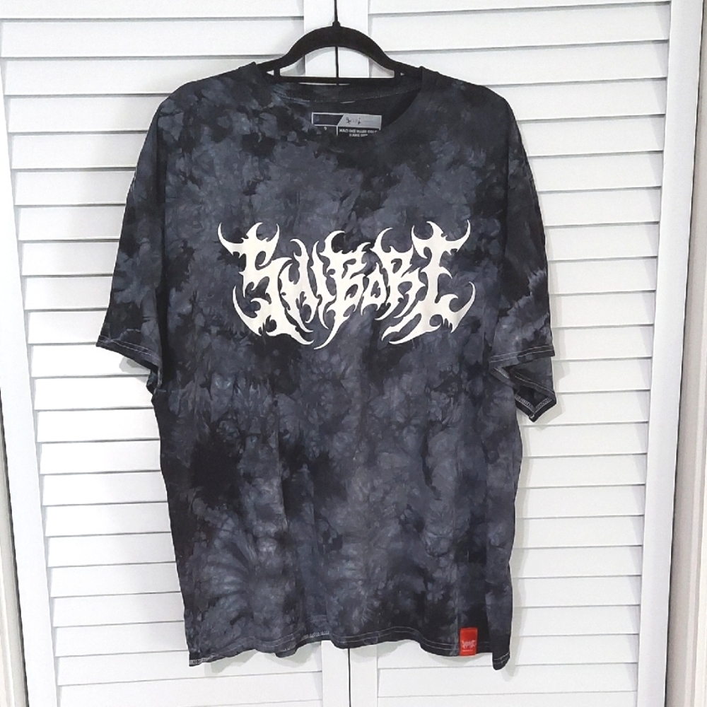 Shibori Threads, Size 2XL TShirt, Queens NY Graphic on Back, Mottled Black‎ Tee